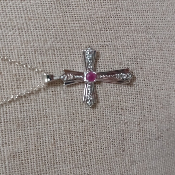 Colleen Lopez Cross Necklace NIB 18" - Picture 2 of 7